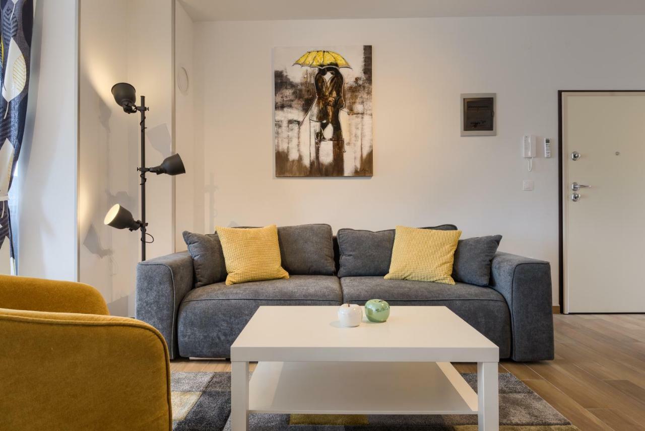 Apartments Dream In Arena 2 Pula Center Free Parking Kültér fotó