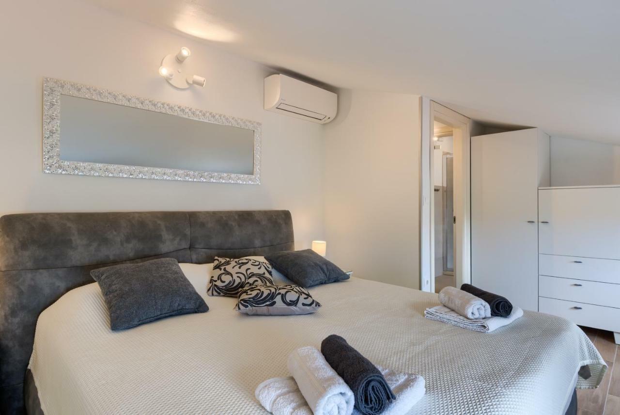 Apartments Dream In Arena 2 Pula Center Free Parking Kültér fotó